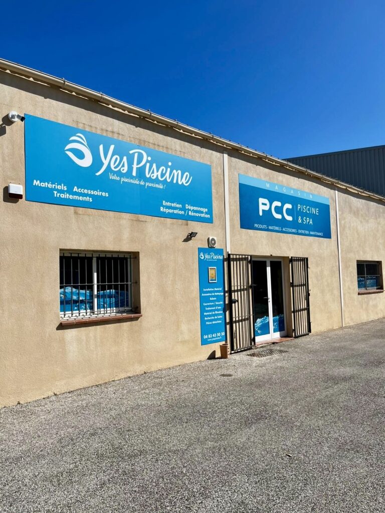 yes piscine la crau